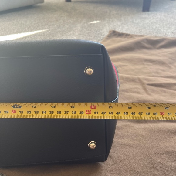 AUTHENTIC Gucci travel bag - Picture 15 of 15